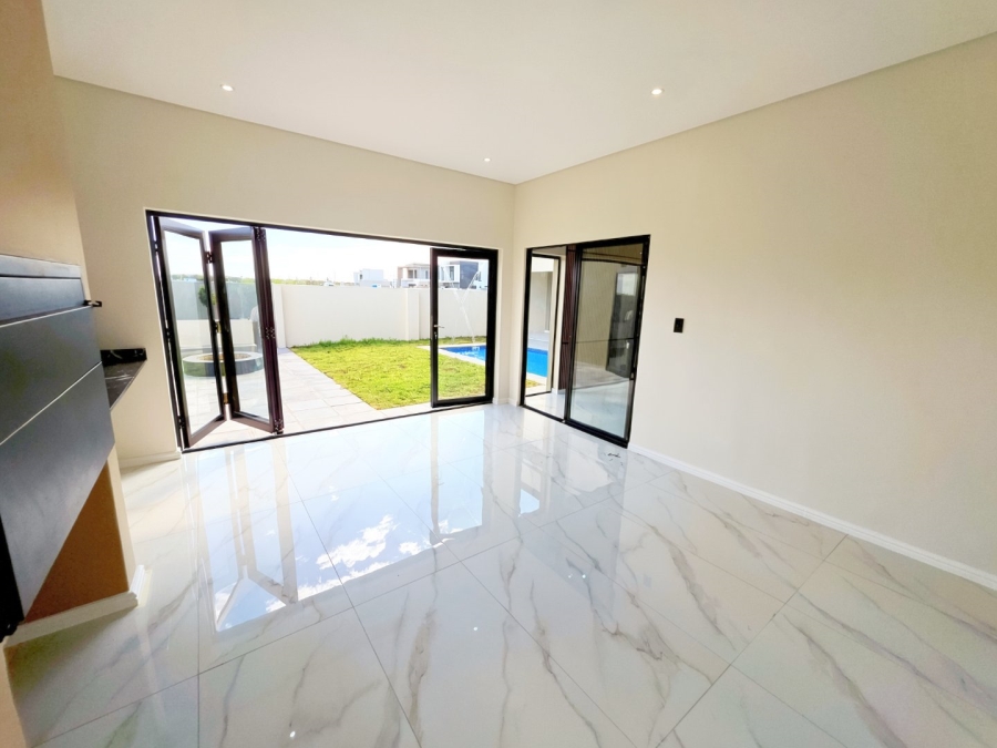 3 Bedroom Property for Sale in Sandown Western Cape